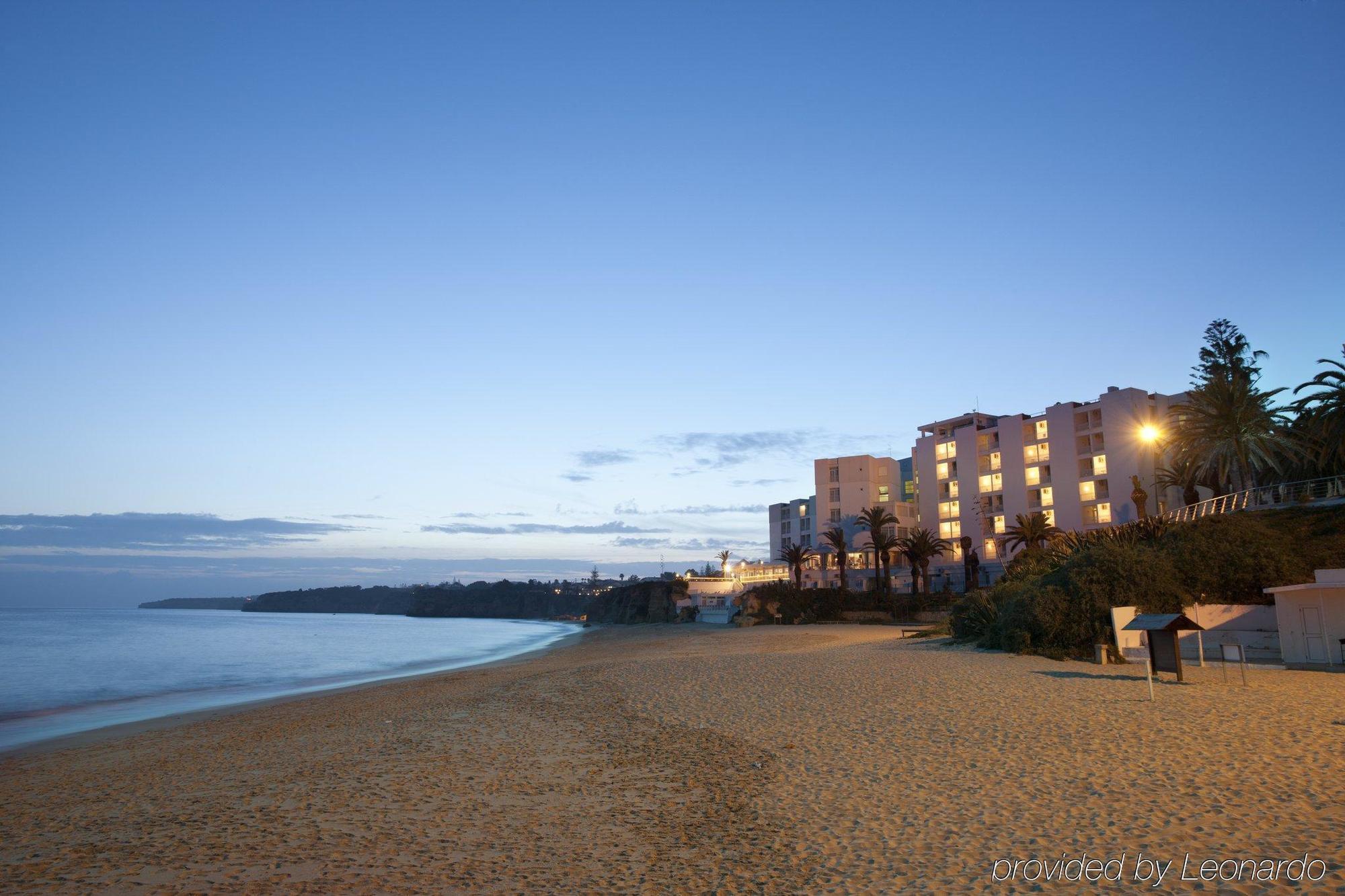 Holiday Inn Algarve - Armacao De Pera, An Ihg Hotel Tiện nghi bức ảnh