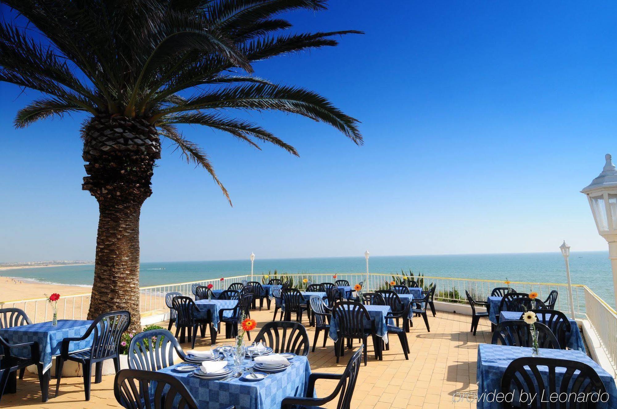Holiday Inn Algarve - Armacao De Pera, An Ihg Hotel Nhà hàng bức ảnh